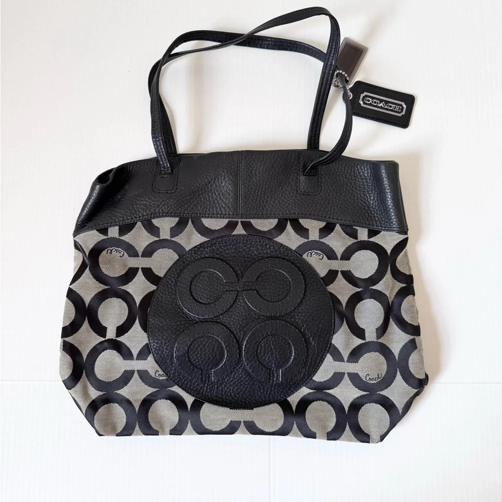 Coach 15013 Op Art Signature Bag